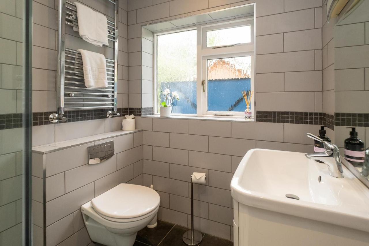 Pinewood - Aldeburgh Coastal Cottages Екстериор снимка